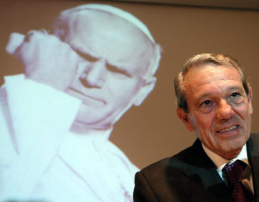 Navarro-Valls, el ‘torero del Papa’ que se ha ido con miles de secretos ocultos en su corazón