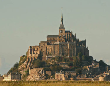 «La opción benedictina»: ¿fortalecer una minoría creativa o poner muros a la fe?