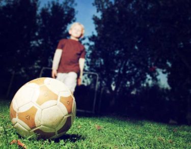 Tu hijo no va a jugar en el Real Madrid, deja que se divierta