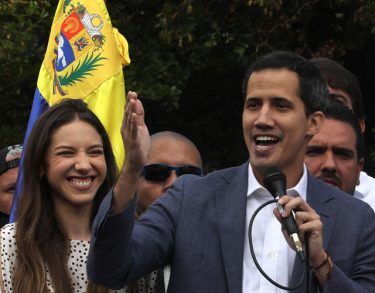 Guaidó, presidente interino de una Venezuela usurpada por Maduro