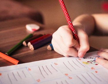 Si respondes a estas 4 preguntas, sabrás si tu hijo necesita deberes