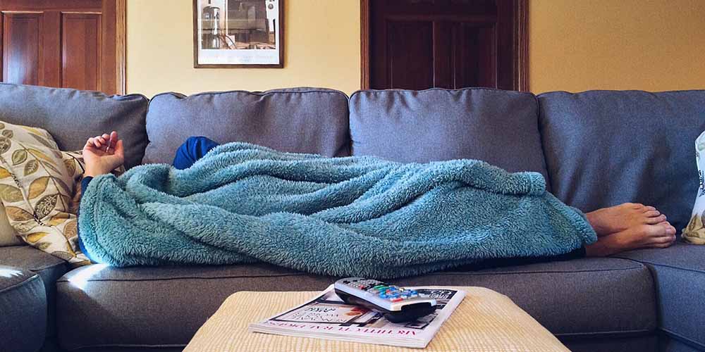 ¿Qué retiene a los jóvenes en casa de sus padres?