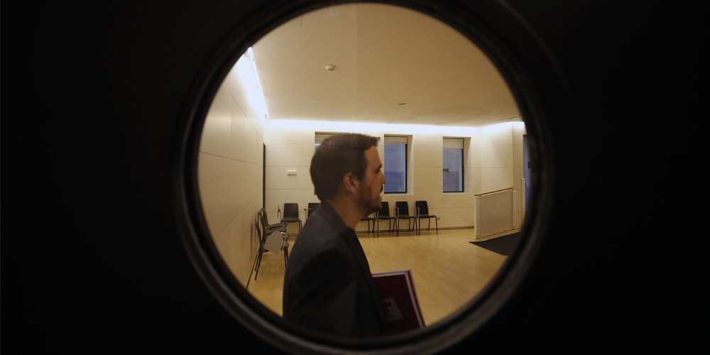 Izquierda Unida y su lenta muerte, atada al incierto futuro de Podemos