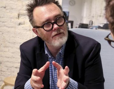 Rod Dreher: “Es el fin de un mundo, y tenemos que estar preparados para no ser víctimas de este desastre”