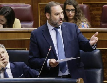 La reforma del alquiler. El Gobierno echa leña al fuego a golpe de decreto