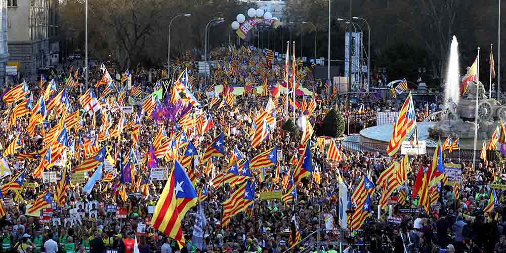La manifestación independentista o la demostración de la locura separatista