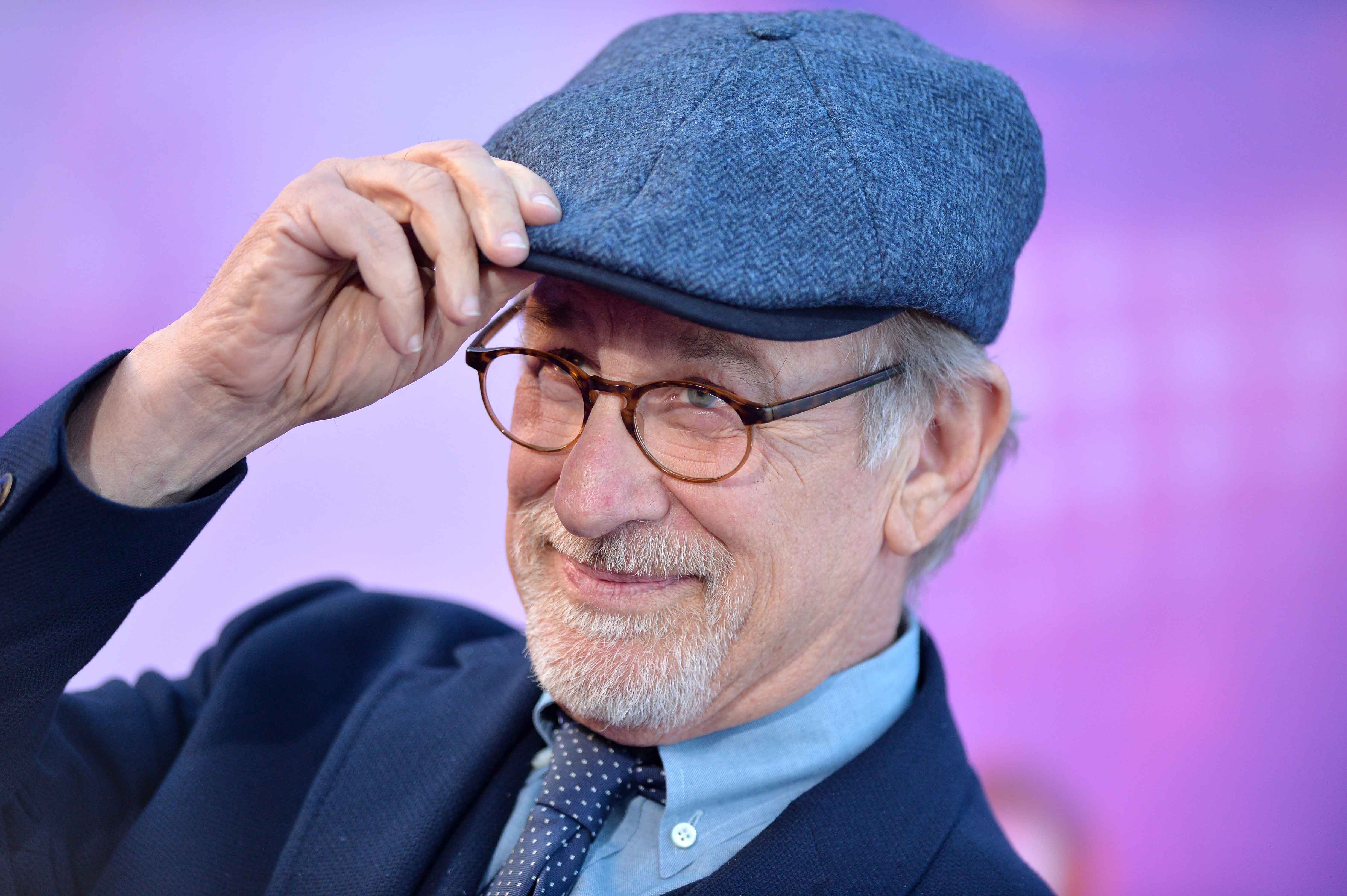 Spielberg contra Netflix. Hay que salvar al soldado Hollywood