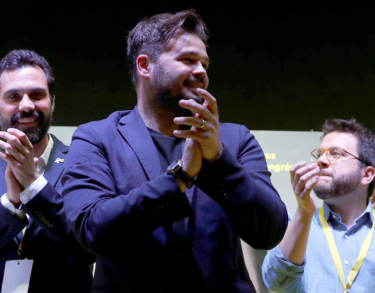 La victoria del separatismo y el trono patriota de Pedro Sánchez