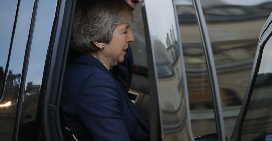 La dimisión de Theresa May tras no encontrar la puerta de salida de la Unión Europea