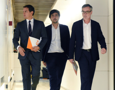 La guerra de Ciudadanos: un partido que no sabe adónde va