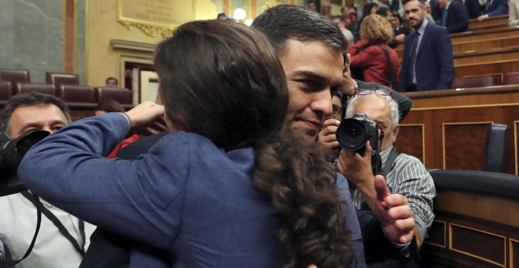 Del diálogo de la derecha a los sillones de la izquierda
