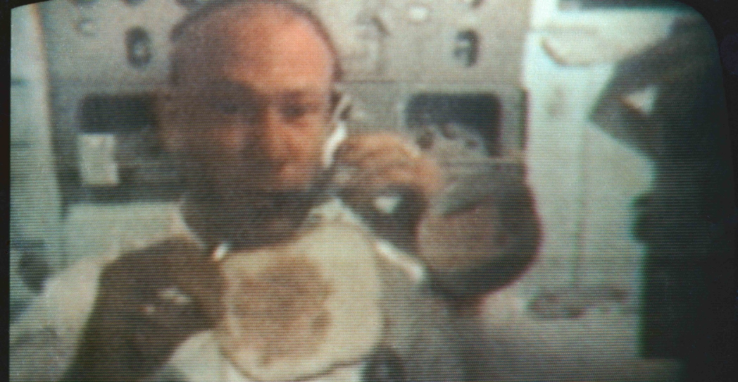 Una conversación lunar 50 años después