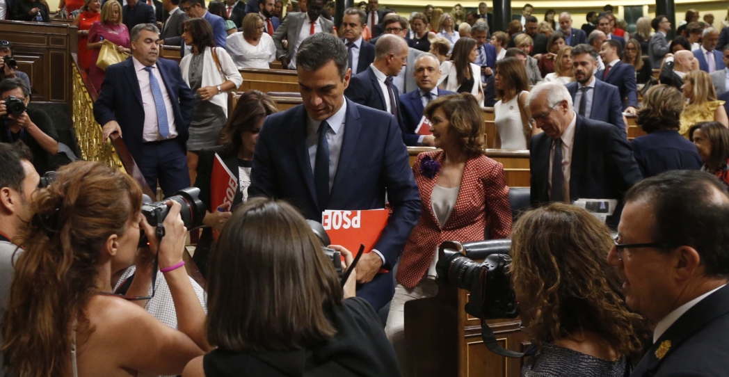 Suspendido hasta septiembre: Sánchez pierde la investidura