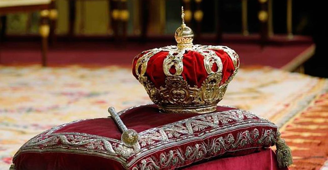 La revolución monárquica