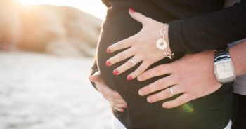 Subirse al carro de la familia y la natalidad