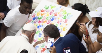 El Papa sigue mirando a las periferias