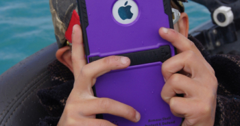 El teléfono móvil, la mayor arma de destrucción masiva de la infancia