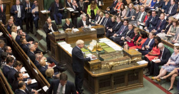 Estos no son mis valores, Mr. Johnson