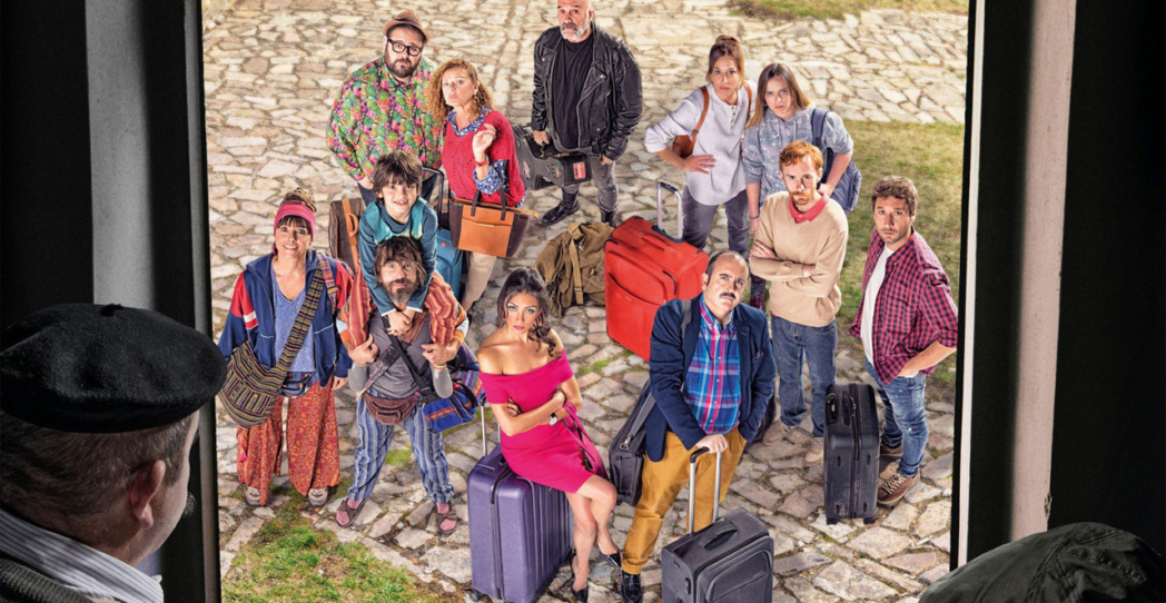 «El pueblo», la serie donde la felicidad es analógica