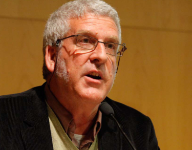 Gregorio Luri: «La escuela ha renunciado a su misión, que consiste en remediar la falta de experiencia de lo bueno, lo bello, lo justo»