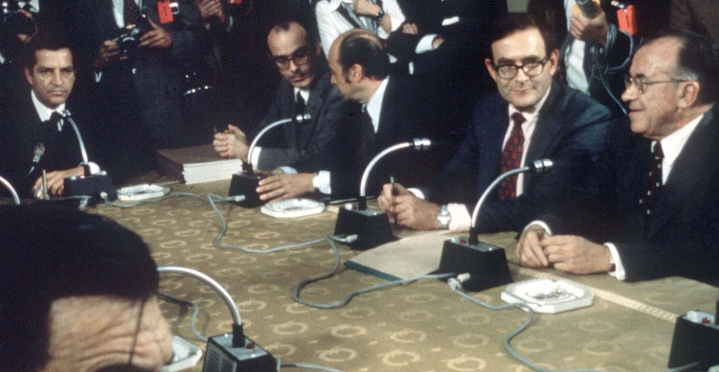 ¿España necesita unos nuevos Pactos de la Moncloa?