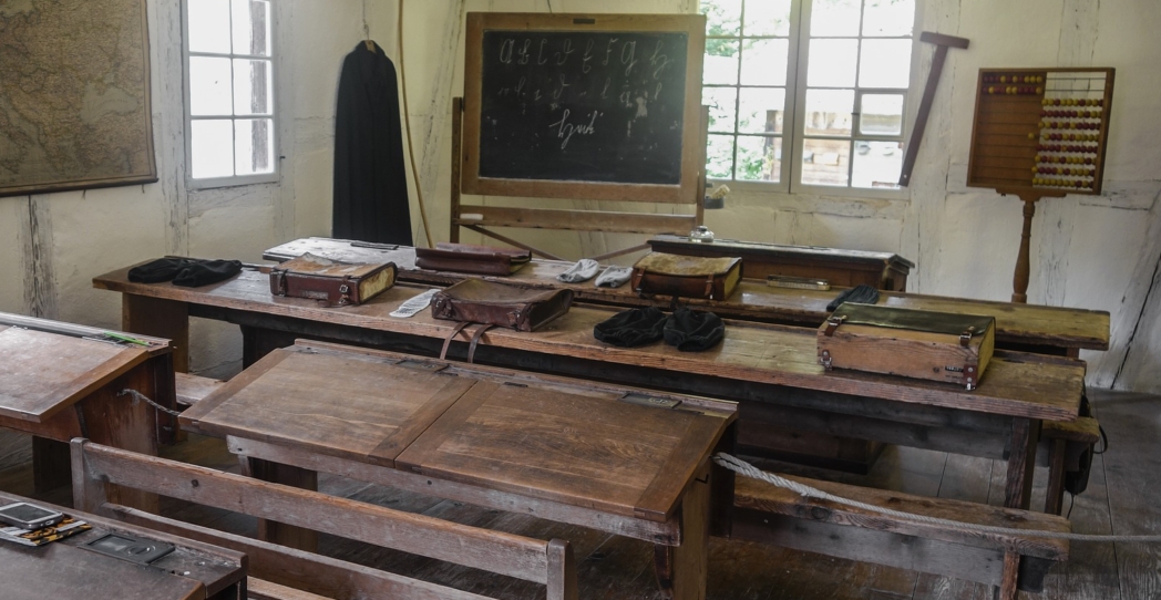 El libro y la rueda. Una reflexión sobre la educación a distancia