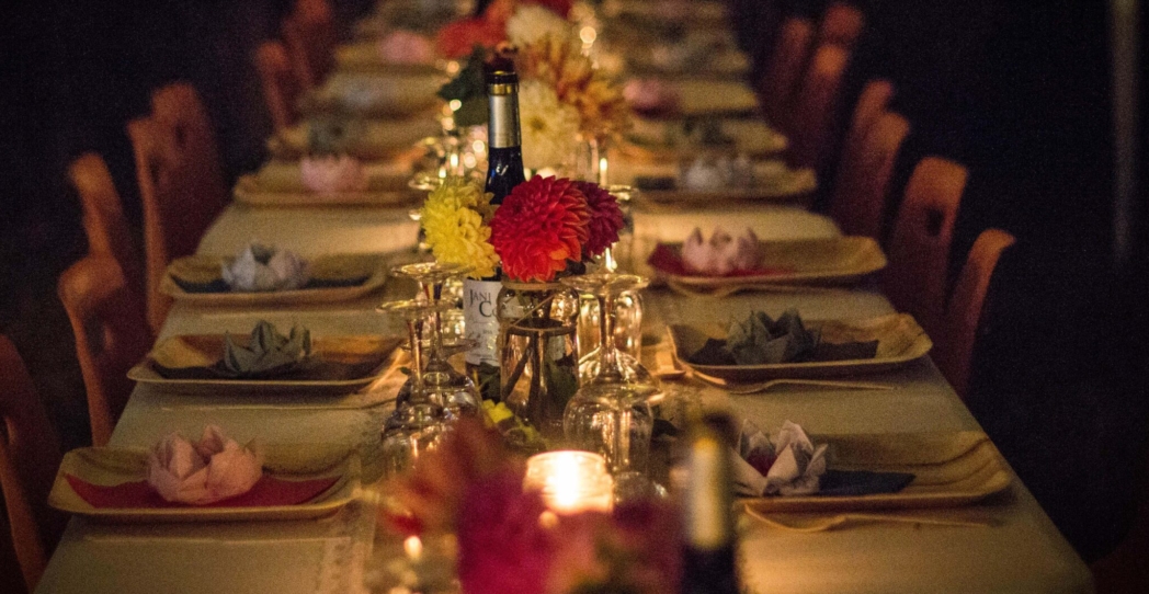 Sal a cenar con tus ideales