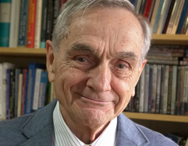 Andrés Garrigó: «La sociedad debe cuidar del débil, no eliminarlo»