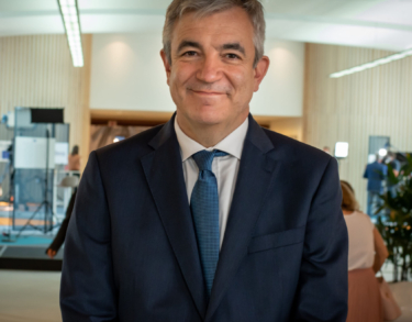 Luis Garicano: «El Gobierno no se ha enterado de lo que es la Unión Europea»