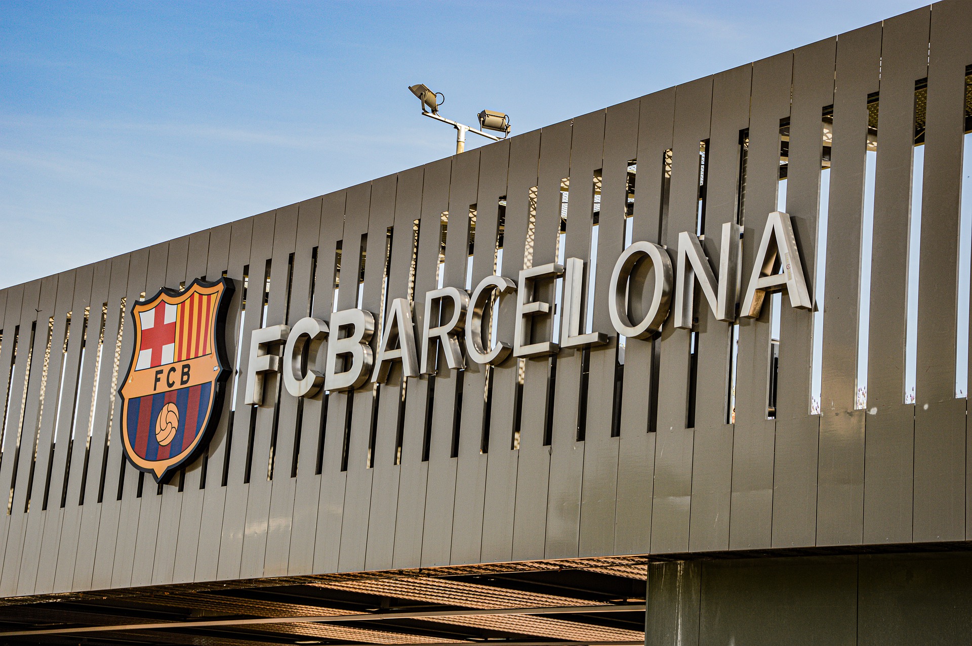 F.C. Barcelona: esta casa es una ruina