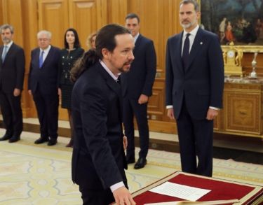 No hay democracia plena en España