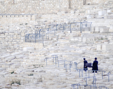 Tumbas, casas y templos