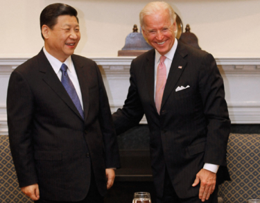 Biden sigue los pasos de Trump en China