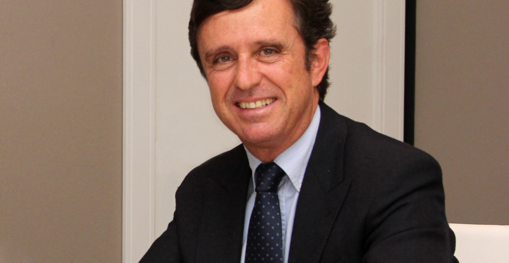 Daniel Sada: «La mejor forma de tratar la razón es usarla»