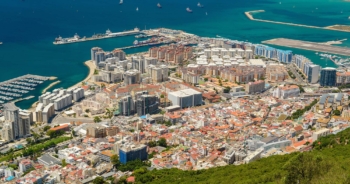 Las negociaciones del «brexit» y la nacionalidad con Gibraltar de fondo