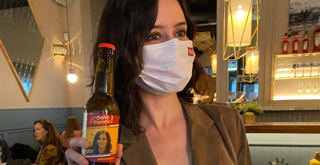 Ayuso en el bar: así ha dejado la derecha de ser aburrida