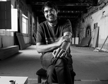 Daniel Osca: «Buscamos obras literarias que nos causen impacto, nos hagan sentir vivos»