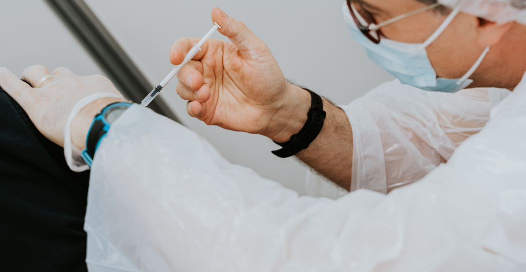 Vacunas: la excursión por el sinsentido