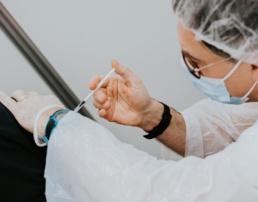 Vacunas: la excursión por el sinsentido