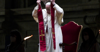 Cinco reformas en el Vaticano que ha provocado el ‘caso Becciu’
