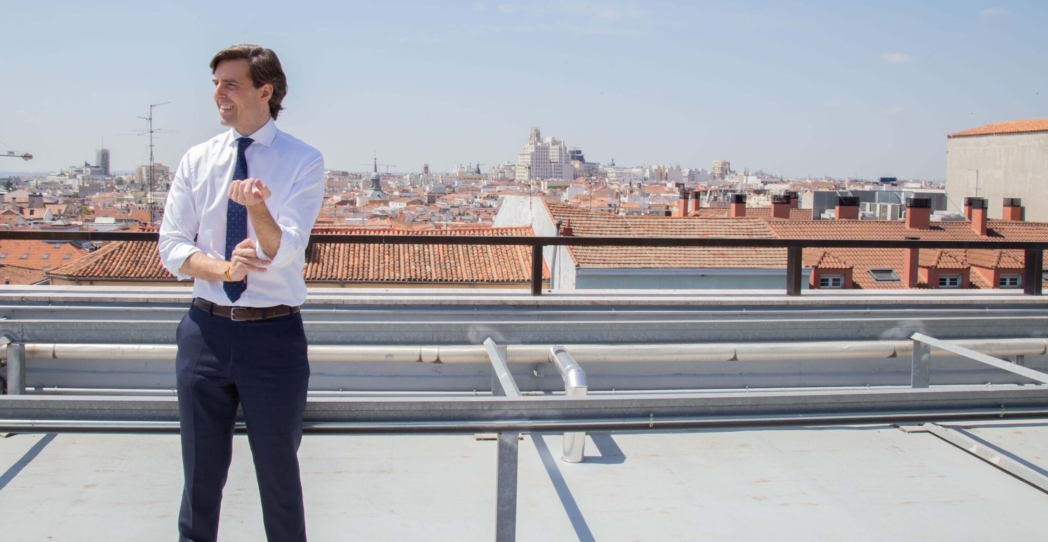 Pablo Montesinos: «Sánchez está dispuesto a humillar a España para contentar al independentismo»