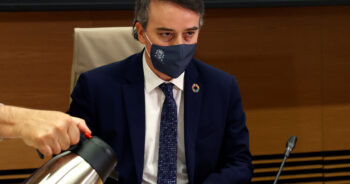 Una palabra, una política