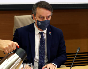 Una palabra, una política