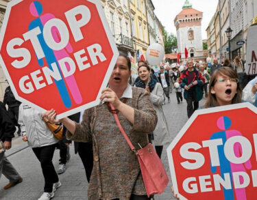 El Vaticano da la batalla en defensa de la familia y contra la ideología «gender»
